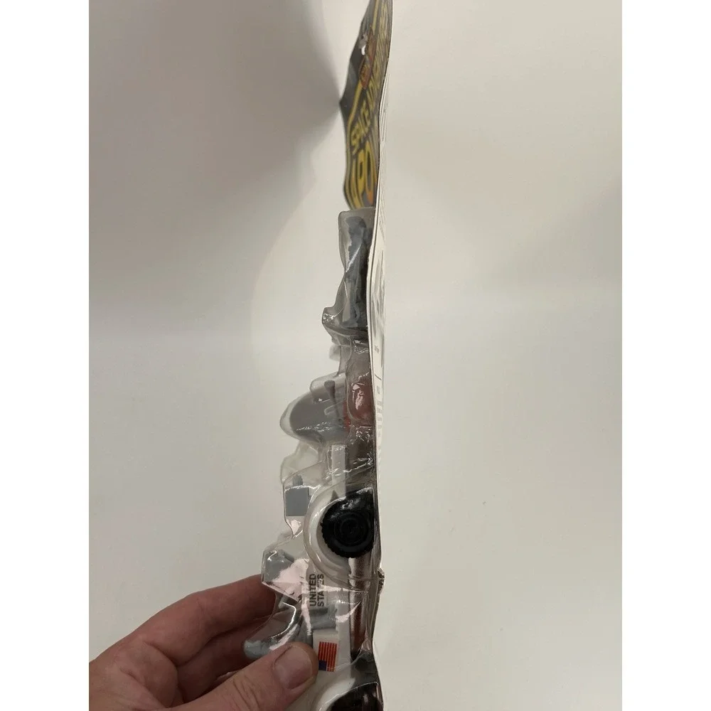 1998 Action Products Space Adventures Apollo Mission Astronaut Rover Toy Set